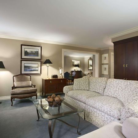 Days Inn By Wyndham Sidney Oh Экстерьер фото